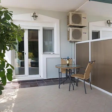 Thea Apartment