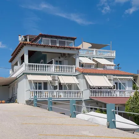 Thea Lägenhet Lixouri