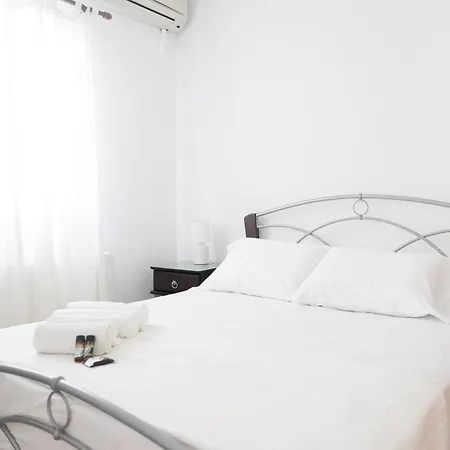 Apartment Thea *