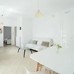 Apartment Thea *