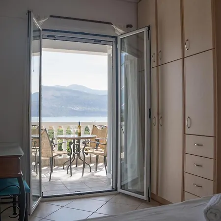 Apartamento Thea Lixouri