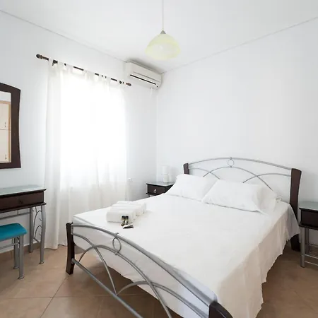 Apartamento Thea Lixouri