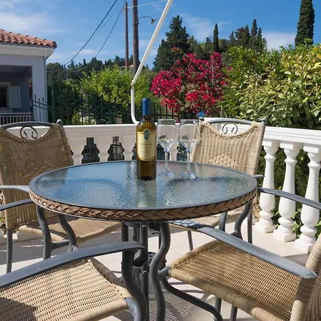 Apartamento Thea Lixouri